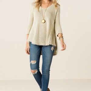 QUINN SHOP SWEATER